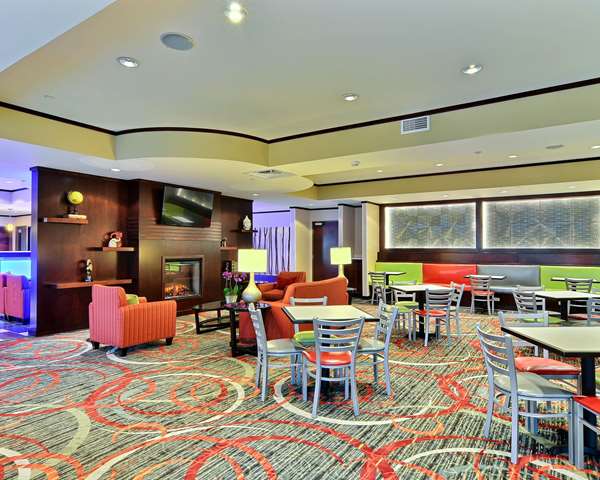 Amenities - Comfort Suites Uniontown