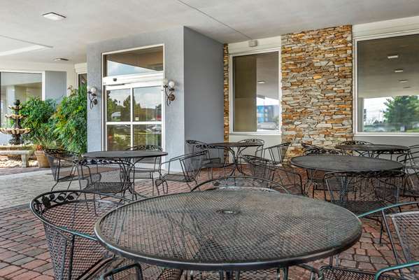 Exterior view - Comfort Inn Lancaster County North Denver