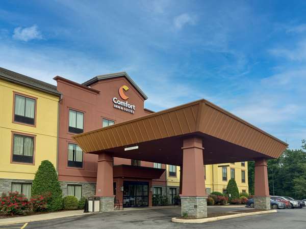 Exterior view - Comfort Inn & Suites Tunkhannock