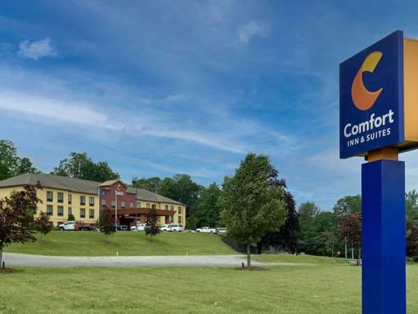 Exterior view - Comfort Inn & Suites Tunkhannock