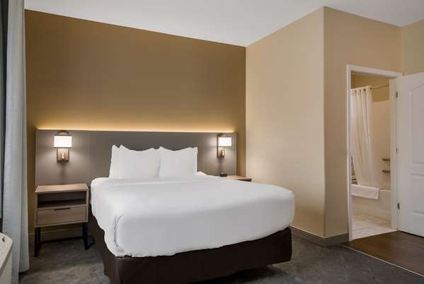  - Comfort Inn & Suites Barnesville