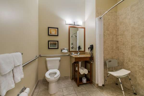 - Comfort Inn & Suites Barnesville