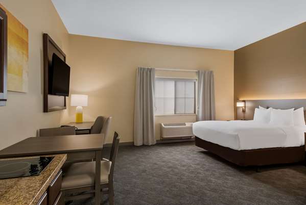  - Comfort Inn & Suites Barnesville