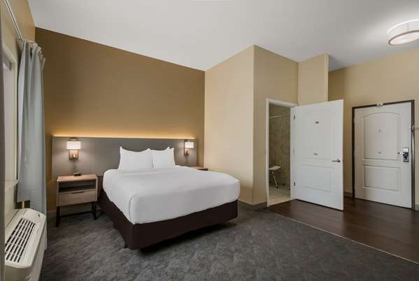  - Comfort Inn & Suites Barnesville