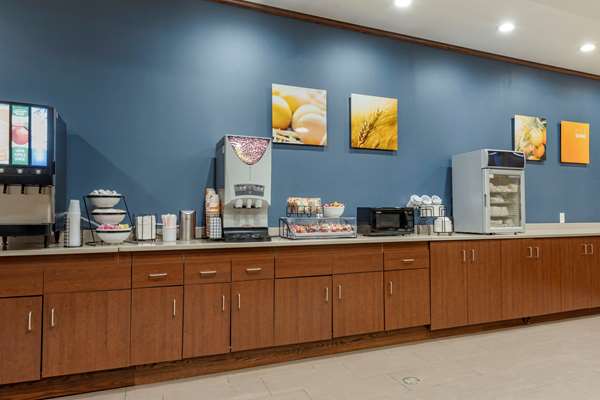 Amenities - Comfort Inn & Suites Pittsburgh