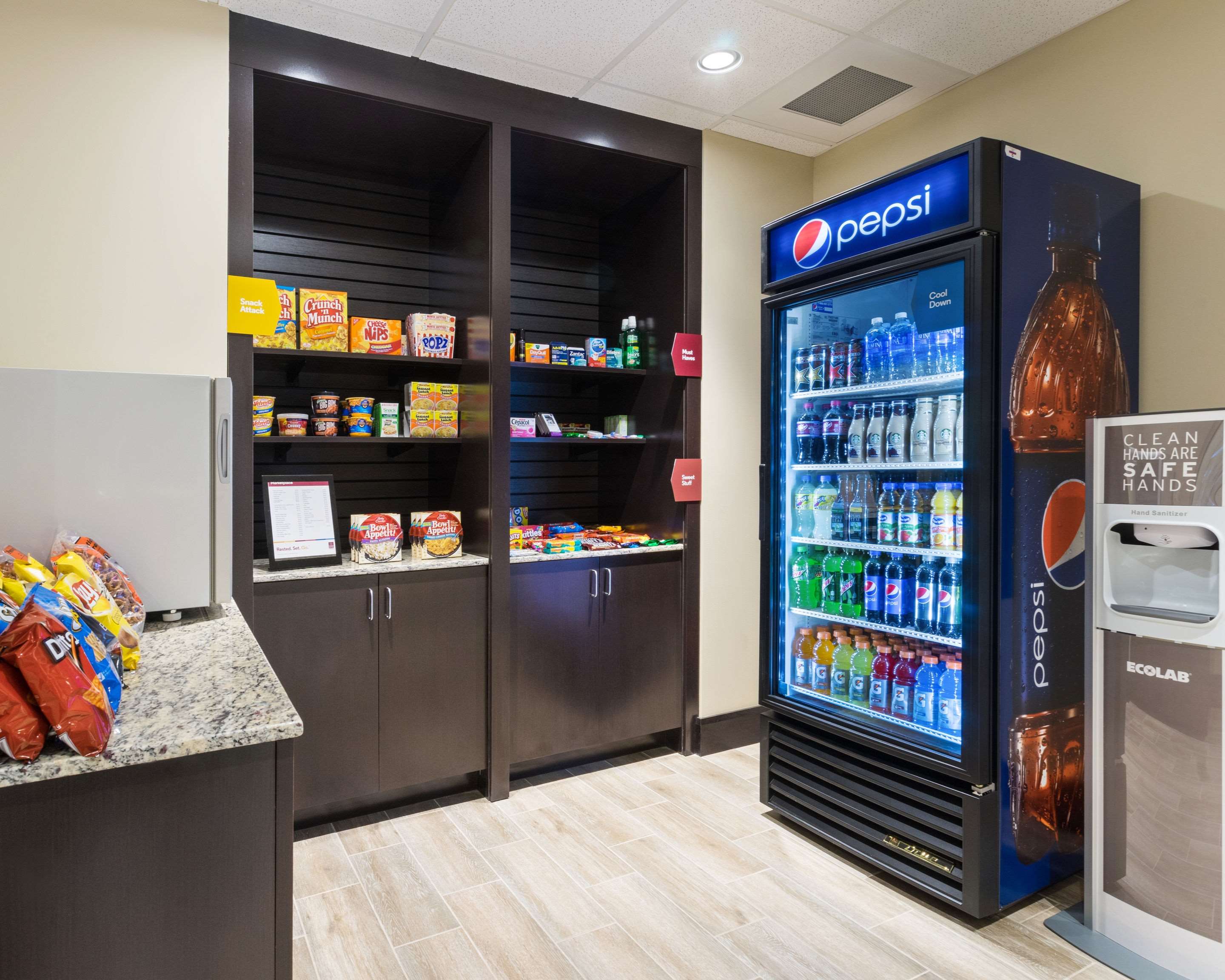 Sundry shop | Comfort Suites