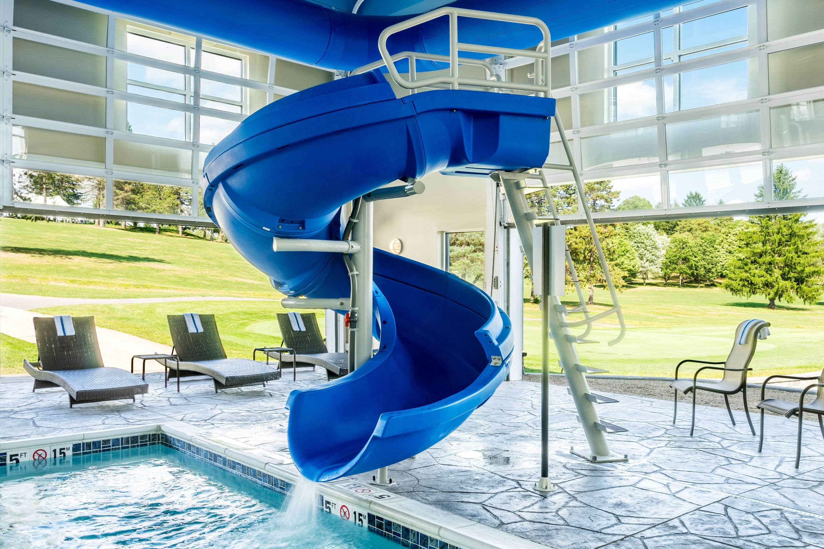 Water slide | Comfort Suites