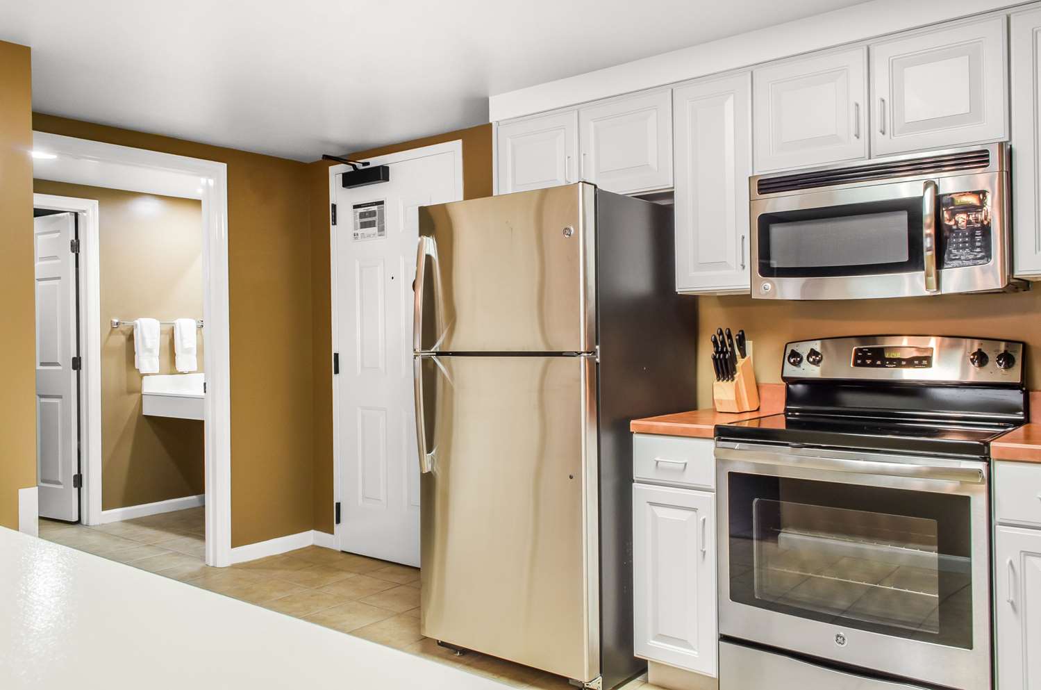 Suites at Hershey by Bluegreen Vacations, PA - See Discounts Suites at Hershey by Bluegreen Vacations, PA - See Discounts