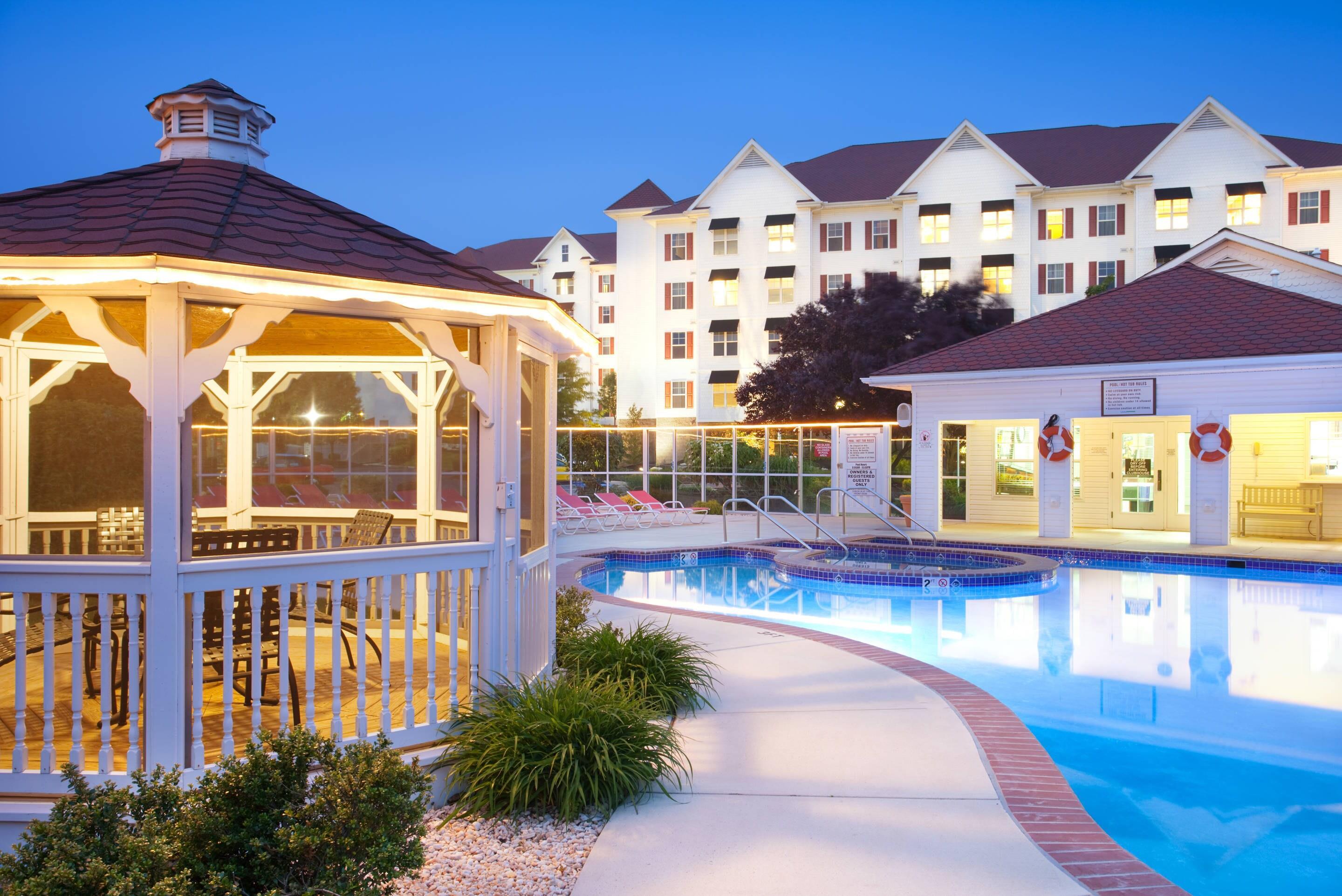 Hotel at night | Bluegreen Vacations at Hershey, Ascend Resort Collection