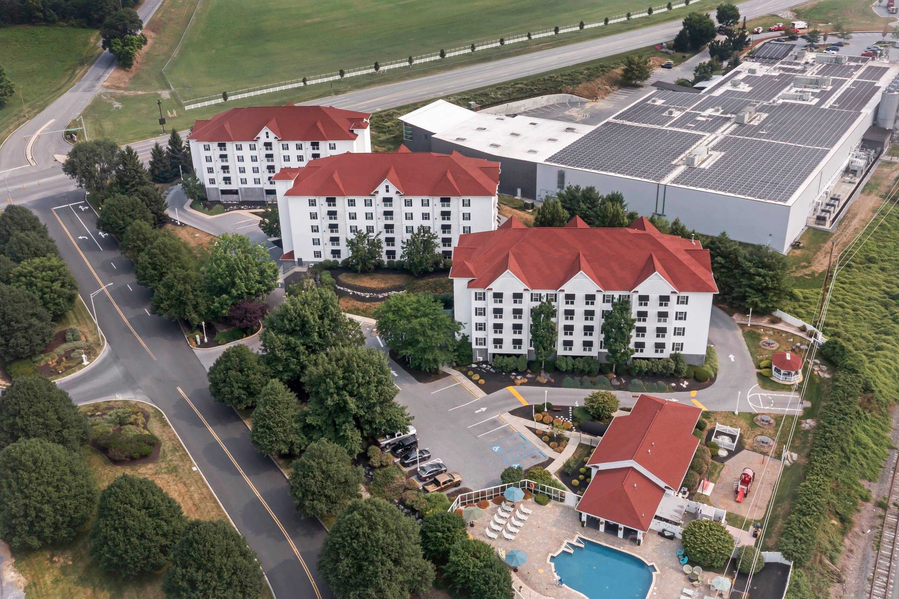 Hotel exterior | Bluegreen Vacations Suites at Hershey, an Ascend Collection Resort