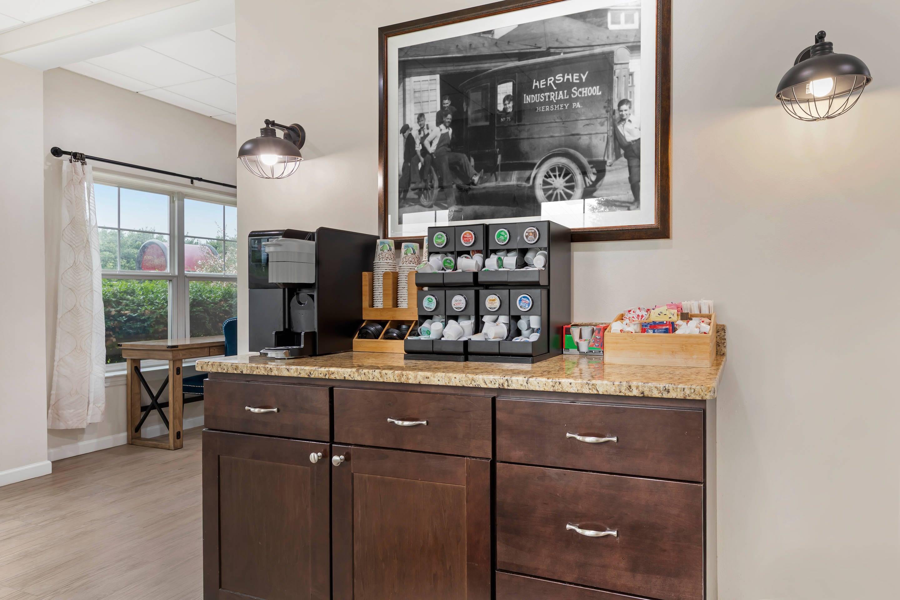 Coffe area | Bluegreen Vacations Suites at Hershey, an Ascend Collection Resort