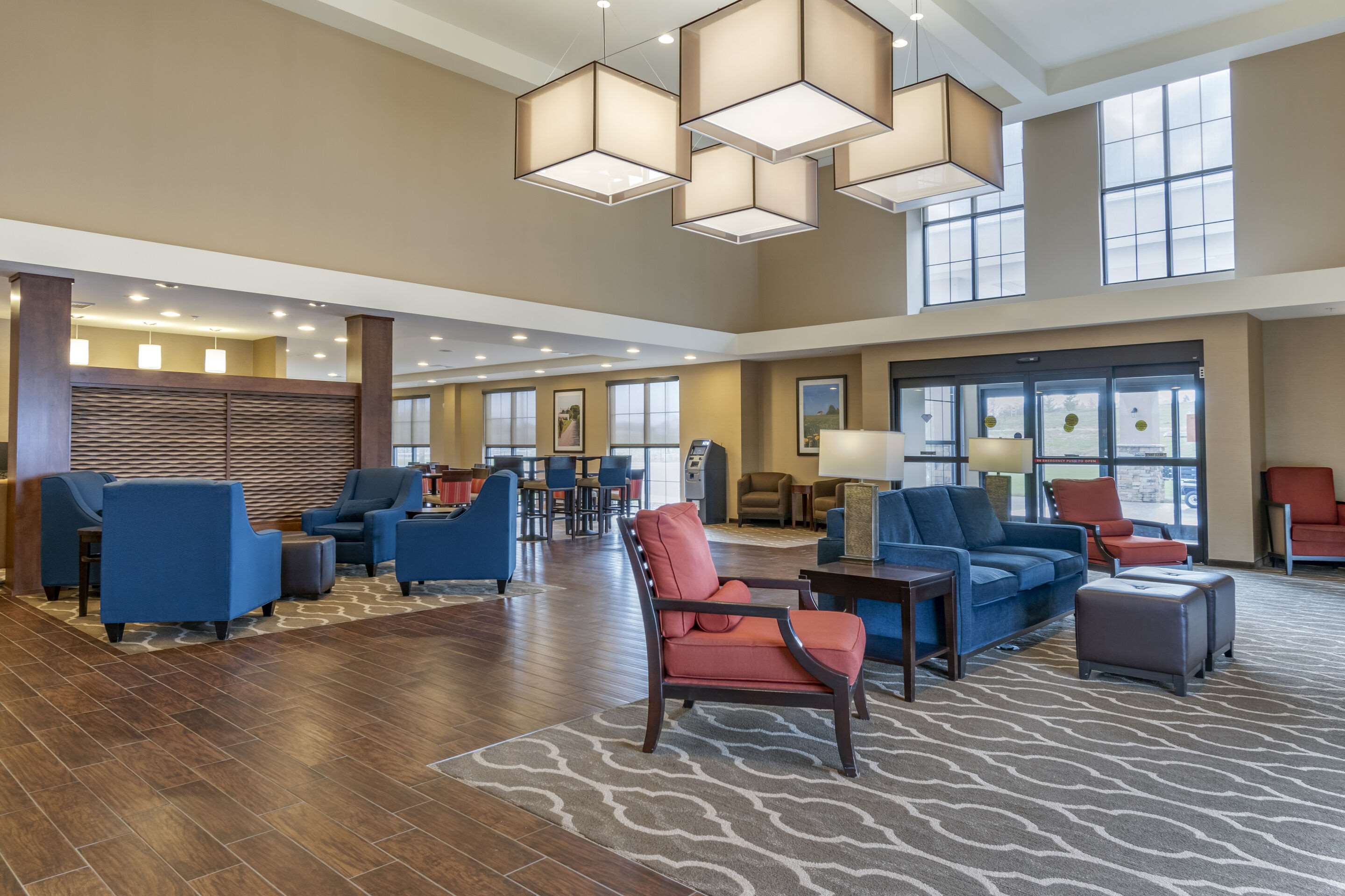 Lobby | Comfort Suites Manheim - Lancaster