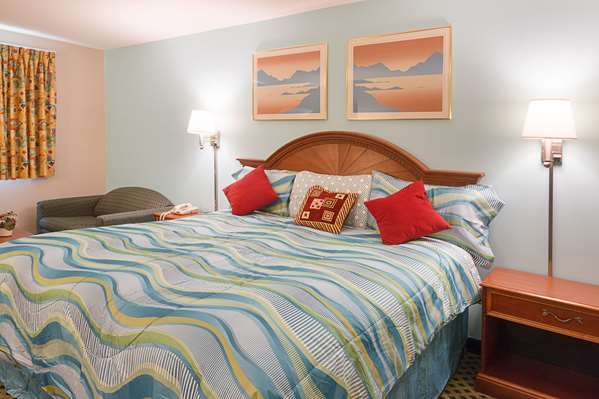  - Rodeway Inn Milford