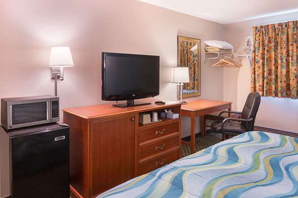  - Rodeway Inn Milford