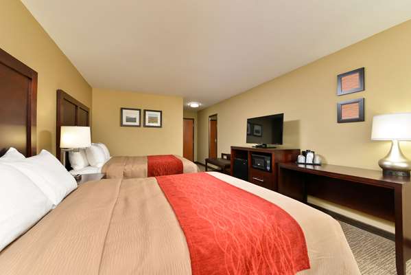  - Comfort Inn & Suites Manheim - I-76, Exit 266