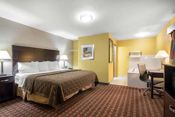  - Rodeway Inn Towanda