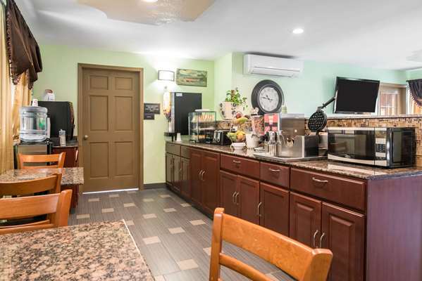 Amenities - Rodeway Inn Towanda