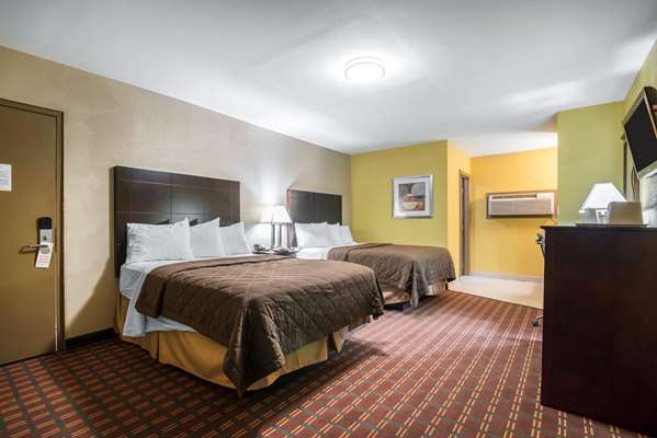  - Rodeway Inn Towanda