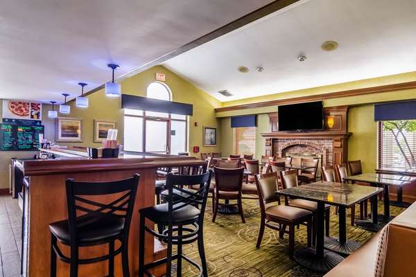 Restaurant - Clarion Inn Cranberry Township - I-79, Exit 78