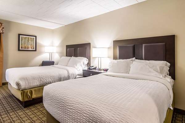  - Clarion Inn Cranberry Township - I-79, Exit 78