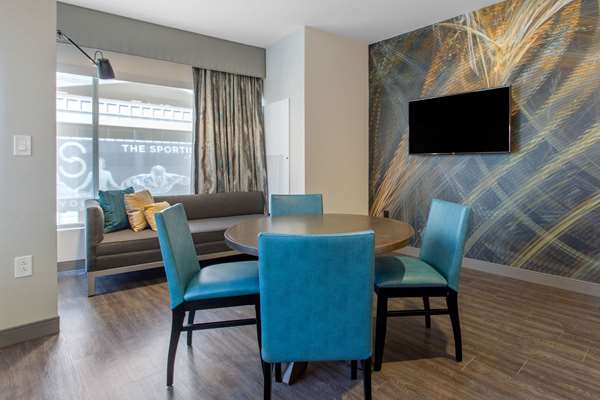  - Cambria Hotel Downtown Center City Philadelphia