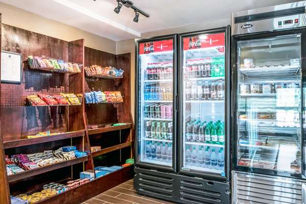  - Comfort Inn Scotland - I-81, Exit 20