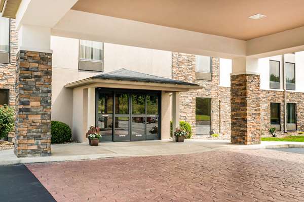 Exterior view - Comfort Inn Scotland - I-81, Exit 20