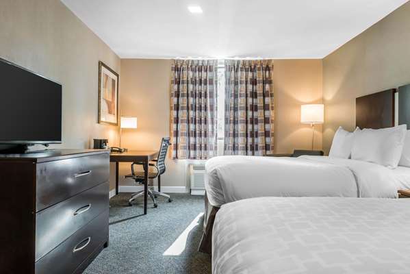  - Clarion Inn Belle Vernon
