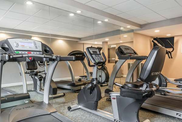 Fitness/ Exercise Room - Clarion Inn Belle Vernon