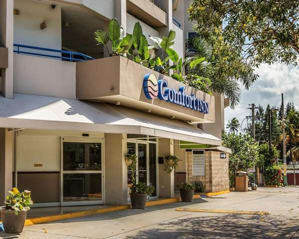 Exterior view - Comfort Inn & Suites Levittown