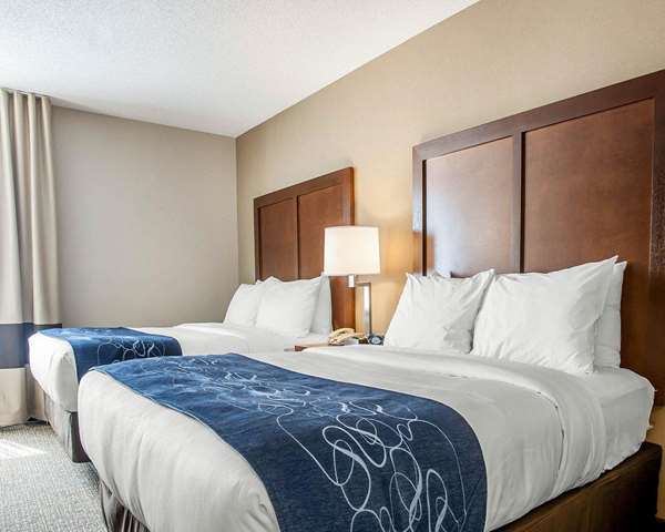 Suite - Comfort Suites West Warwick - I-95, Exit 24