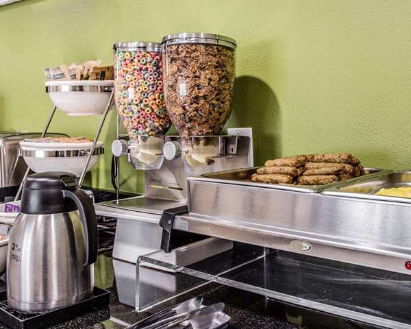  - Sleep Inn Greenville - I-385, Exit 40B