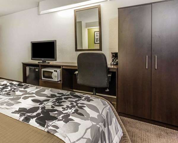  - Sleep Inn Greenville - I-385, Exit 40B