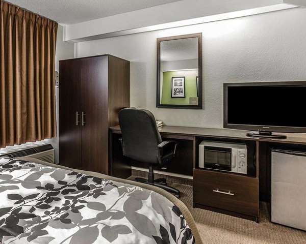  - Sleep Inn Greenville - I-385, Exit 40B