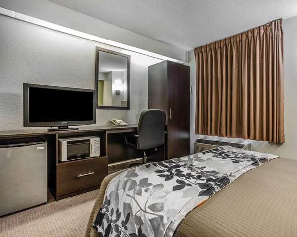 - Sleep Inn Greenville - I-385, Exit 40B