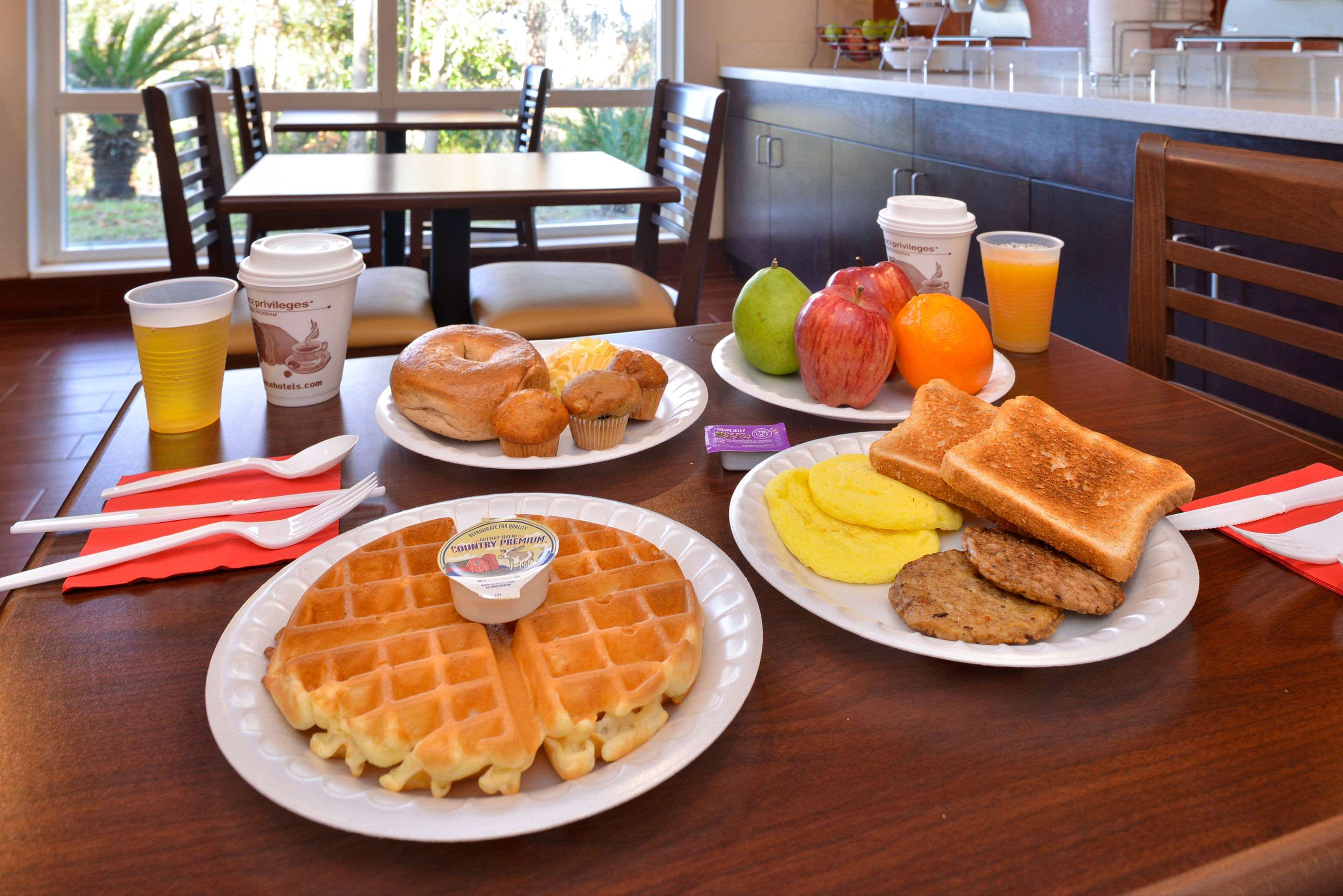 Breakfast area