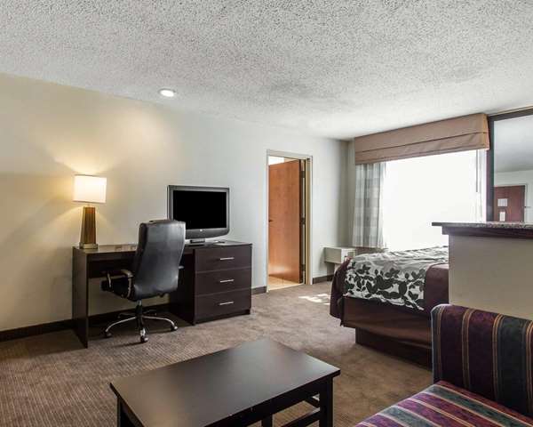 Suite - Sleep Inn Northwest Columbia - I-20, Exit 63