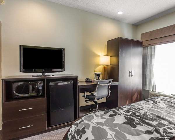  - Sleep Inn Northwest Columbia - I-20, Exit 63