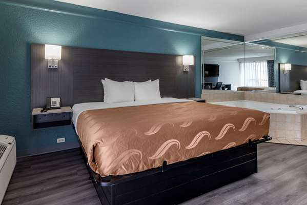 Suite - Quality Inn Rock Hill - I-77, Exit 82