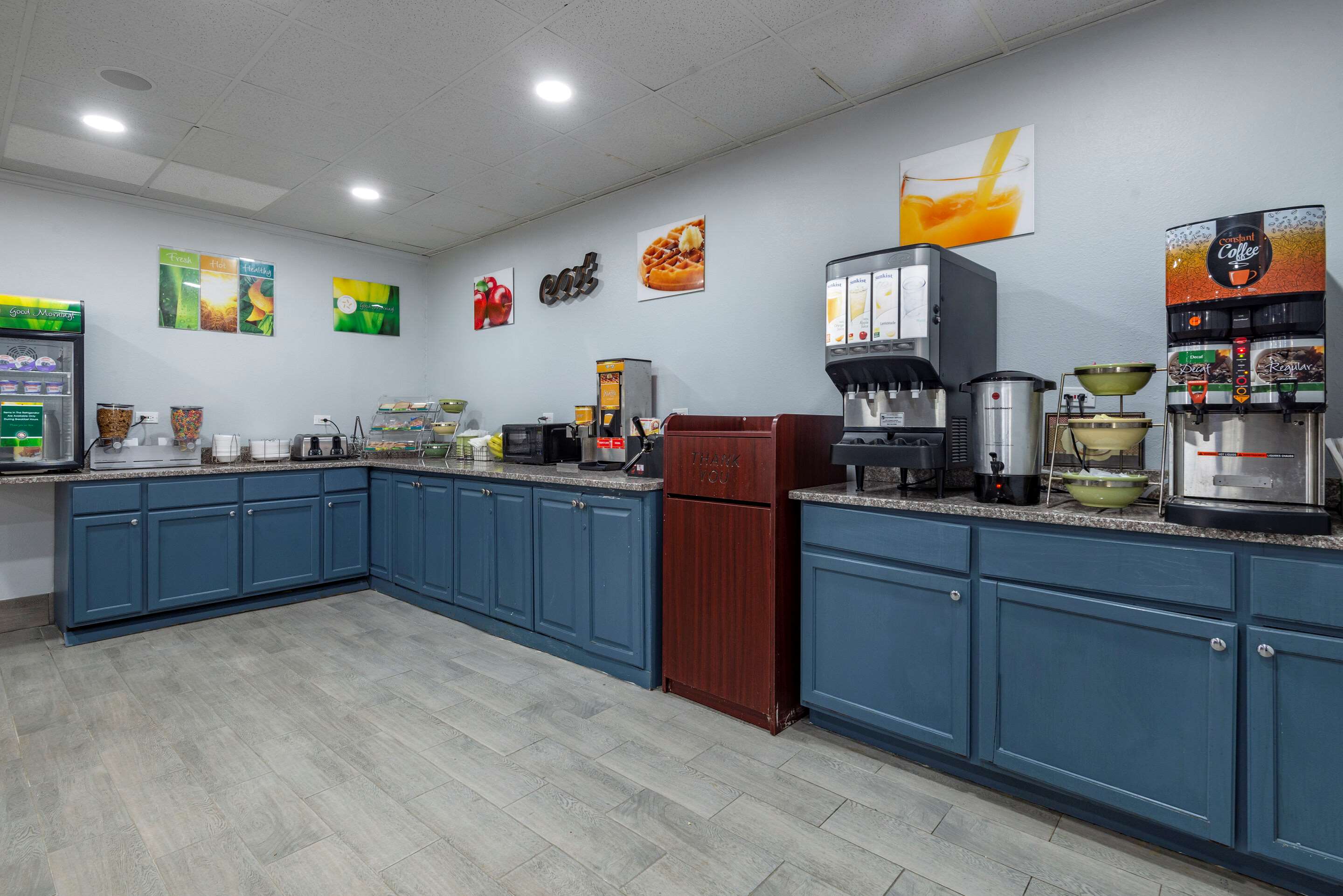 Breakfast bar