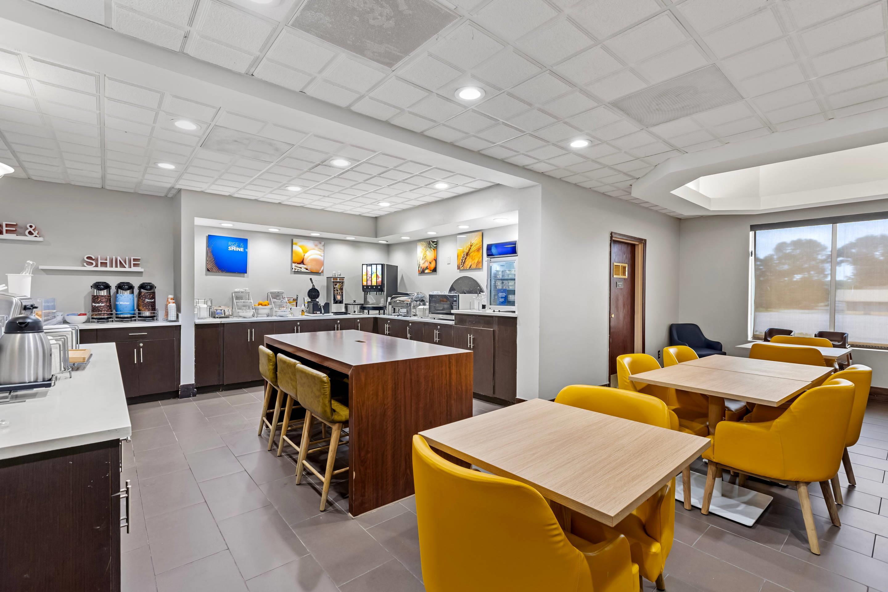 Breakfast area