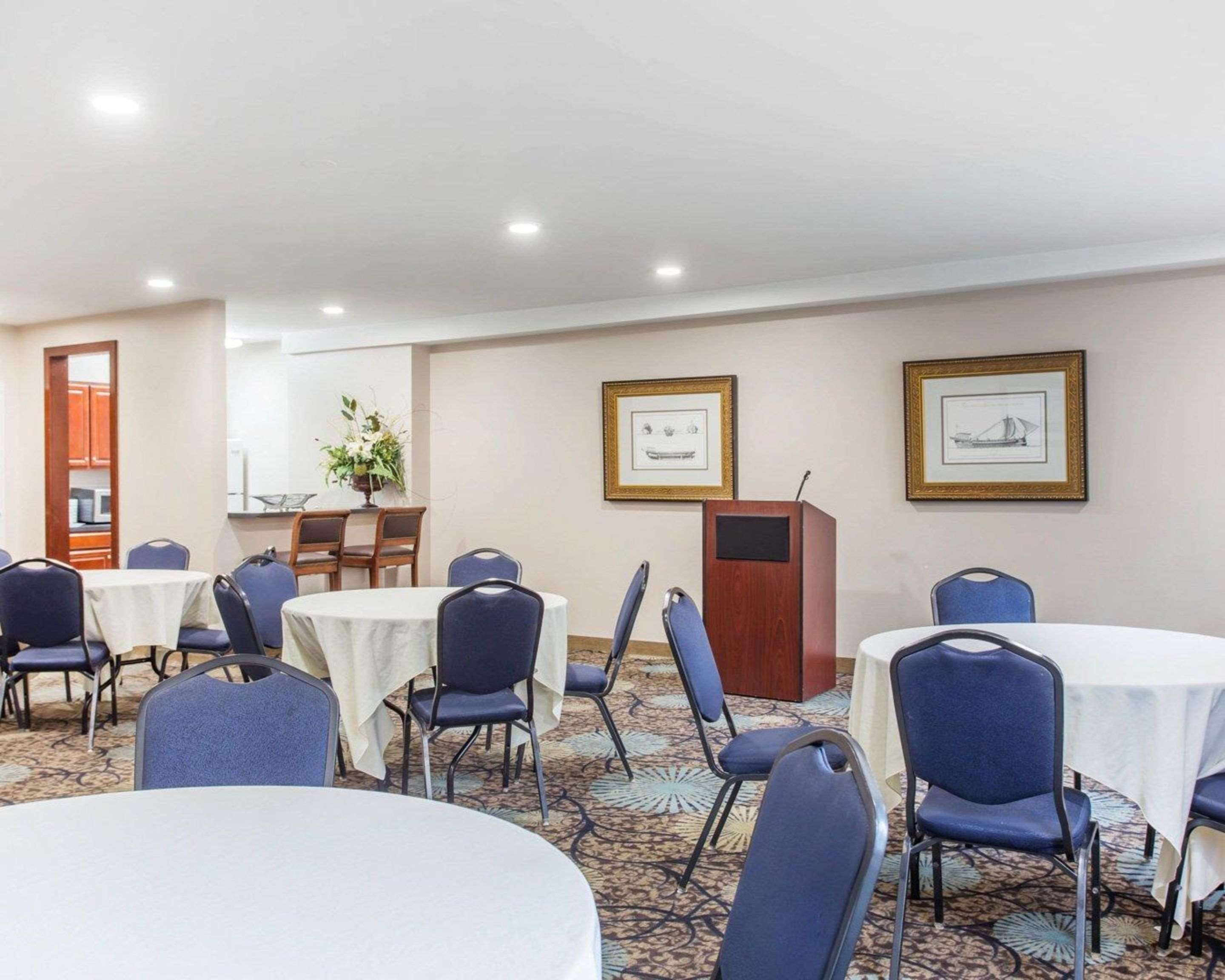 Event space | Comfort Inn & Suites Patriots Point