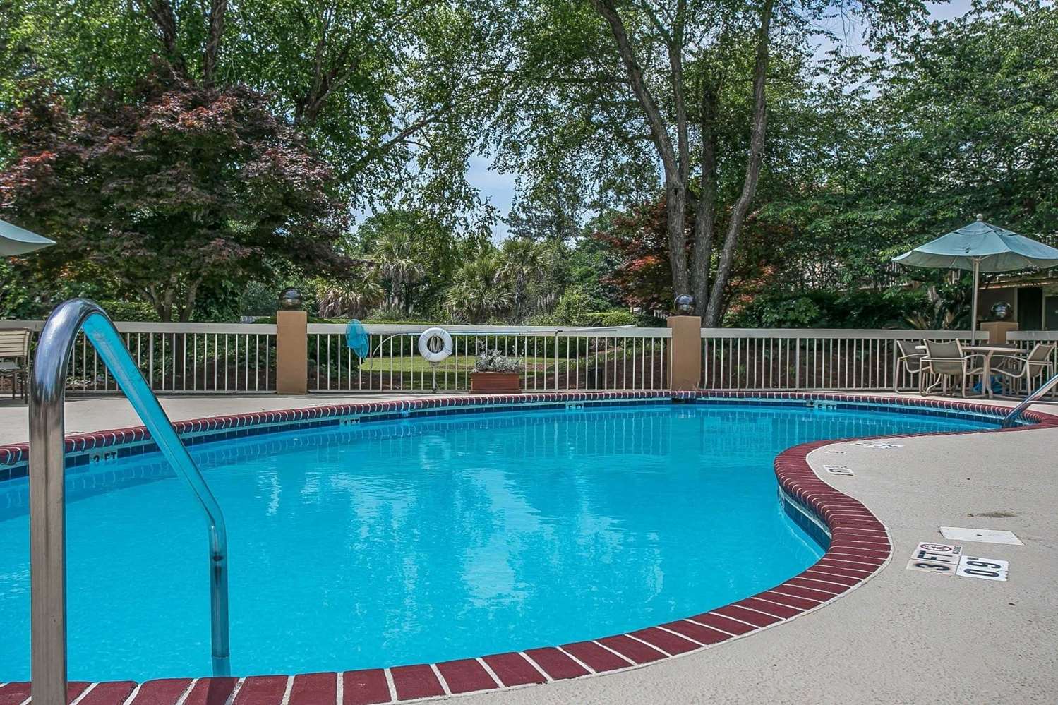 Quality Inn Sumter, SC - See Discounts