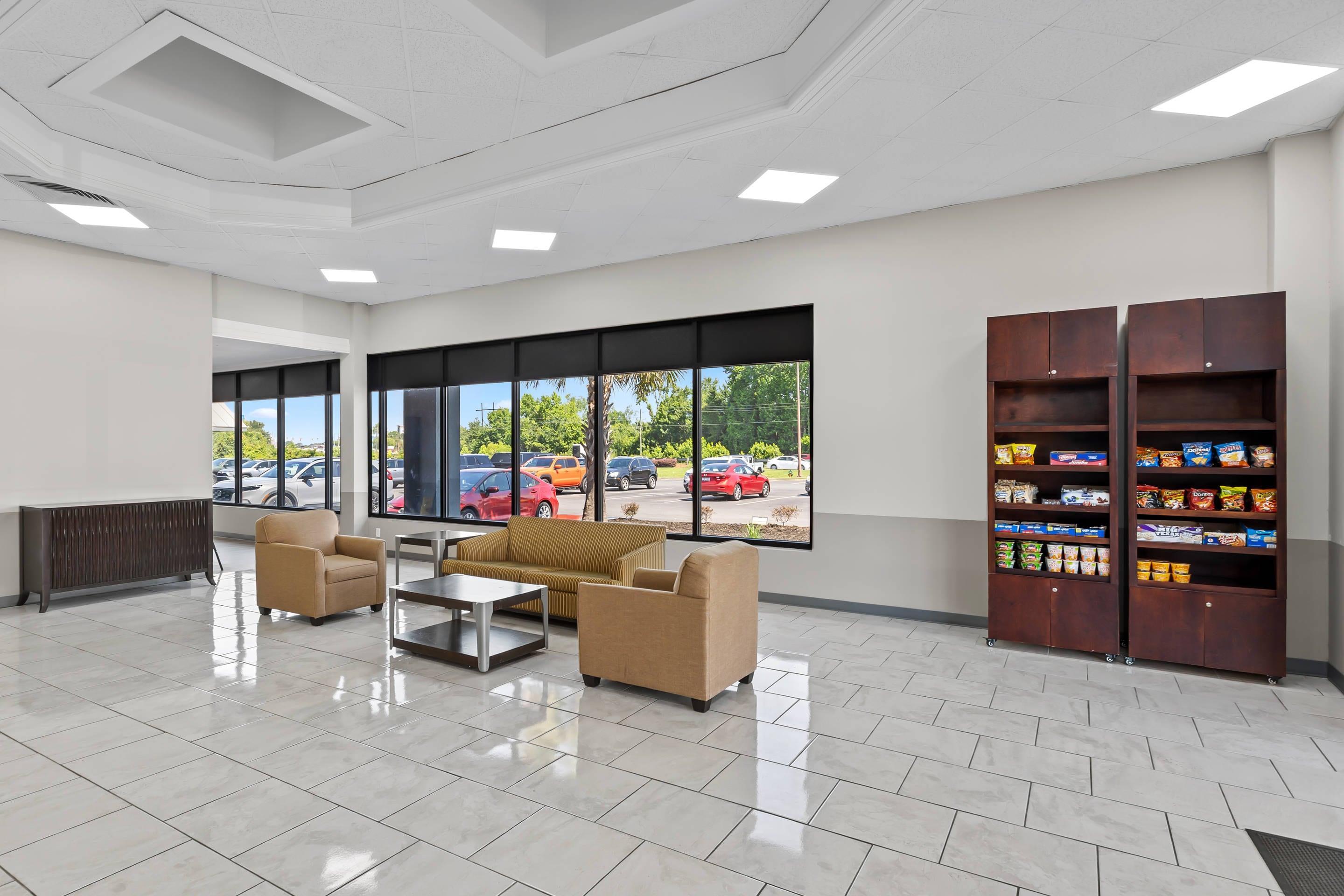 Lobby with sitting area | Quality Inn Sumter