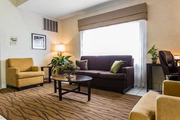  - Sleep Inn Summerville - I-26, Exit 199A