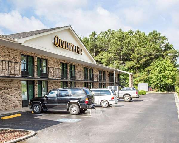 Exterior view - Quality Inn Manning - I-95, Exit 119