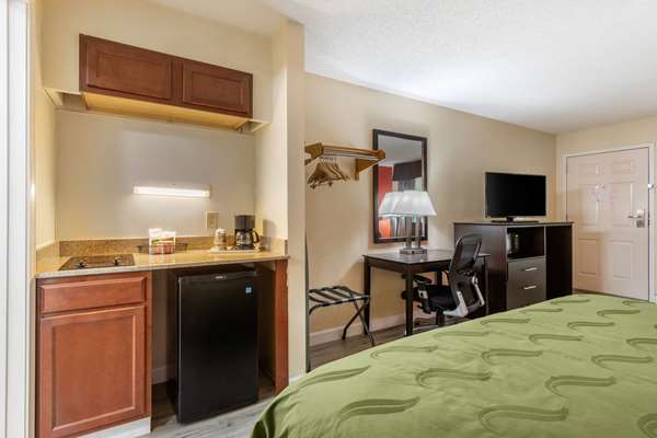  - Quality Inn & Suites Lexington