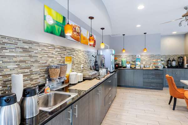 Amenities - Quality Inn & Suites Lexington