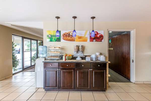 Amenities - Quality Inn Easley