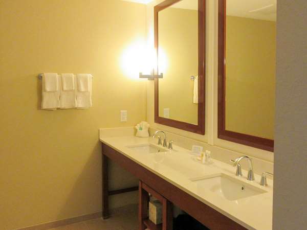Suite - Comfort Suites Summerville